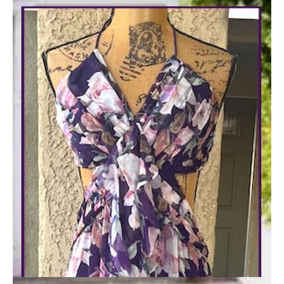 ASTR the Label Women's Kitsune Floral Cut-Out Halter Maxi Dress Size: L - Picture 3 of 12